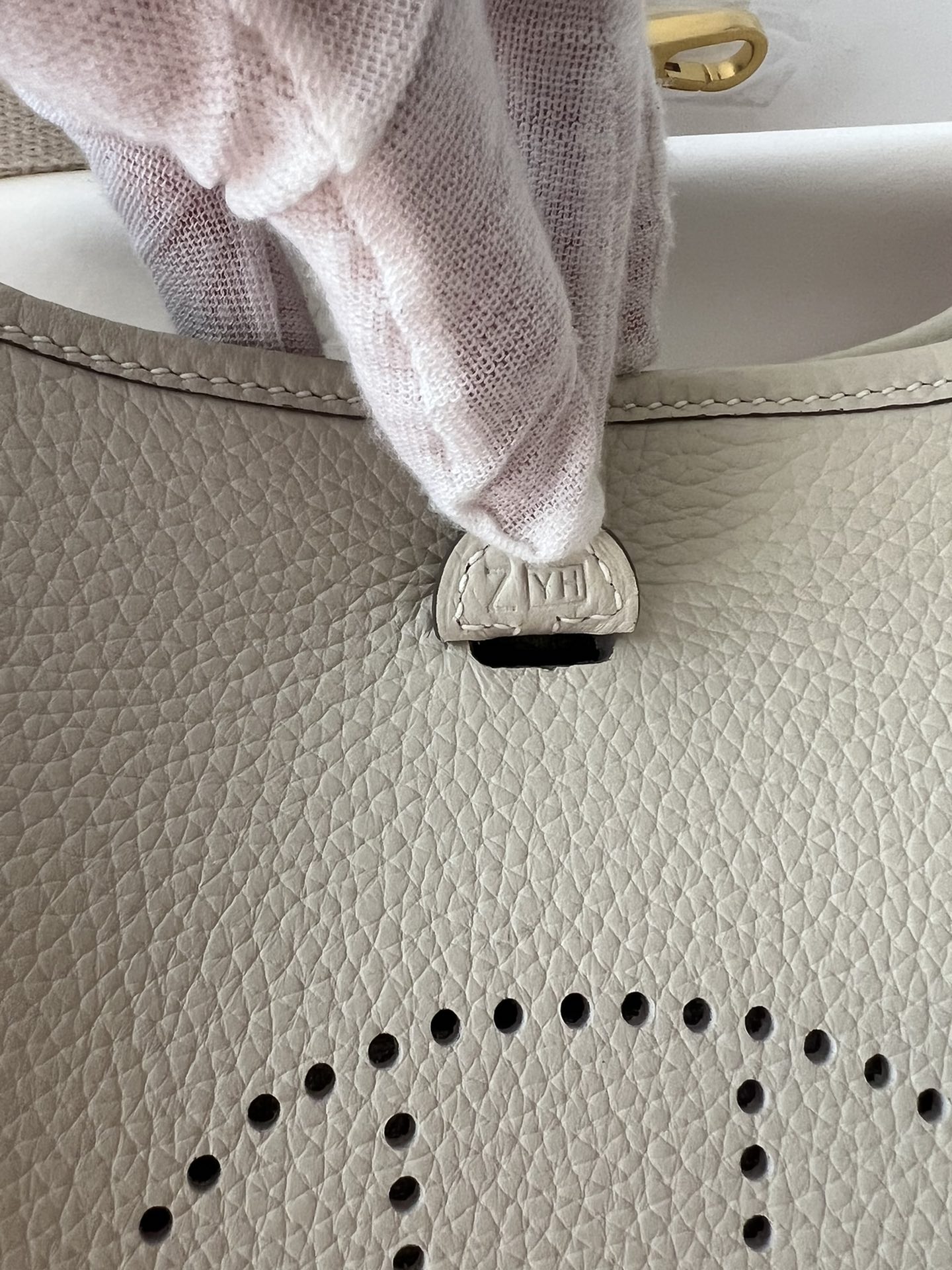 Hermes Evelyn 𝖬𝗂𝗇𝗂 17 Gold Hardware-Top master