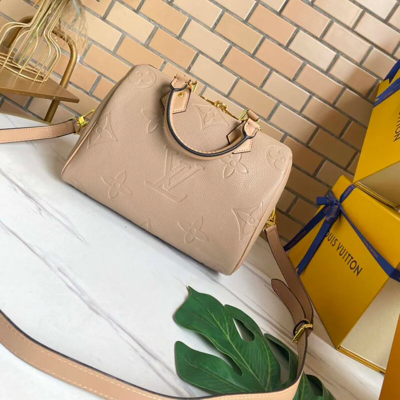 Louis Vuitton Speedy Bandouliere 25 Handbag