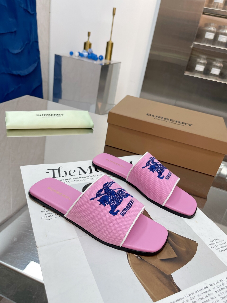 Burberry Women Slippers Size 36-41