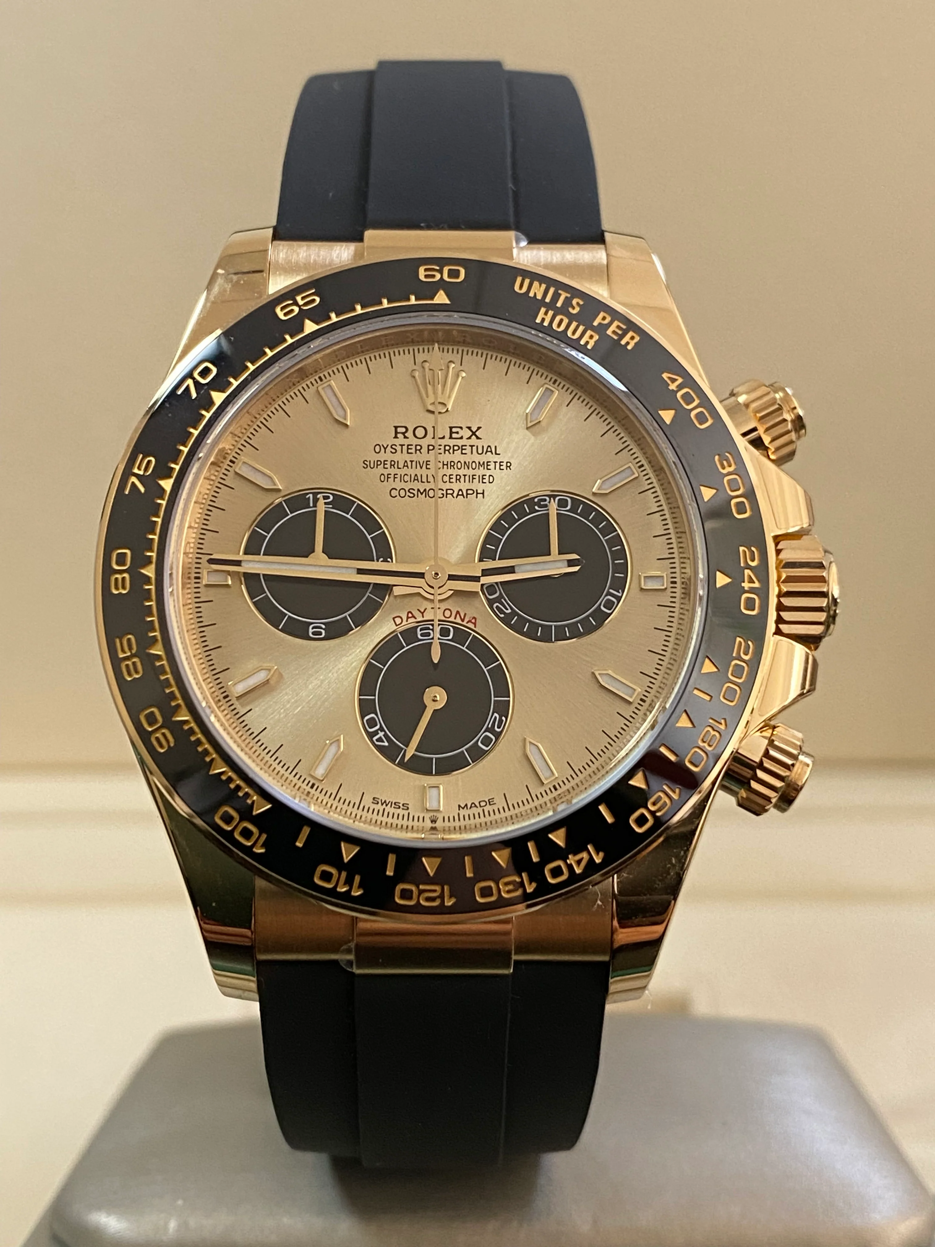 Rolex Yellow Gold Cosmograph Daytona - 2024 - YML 