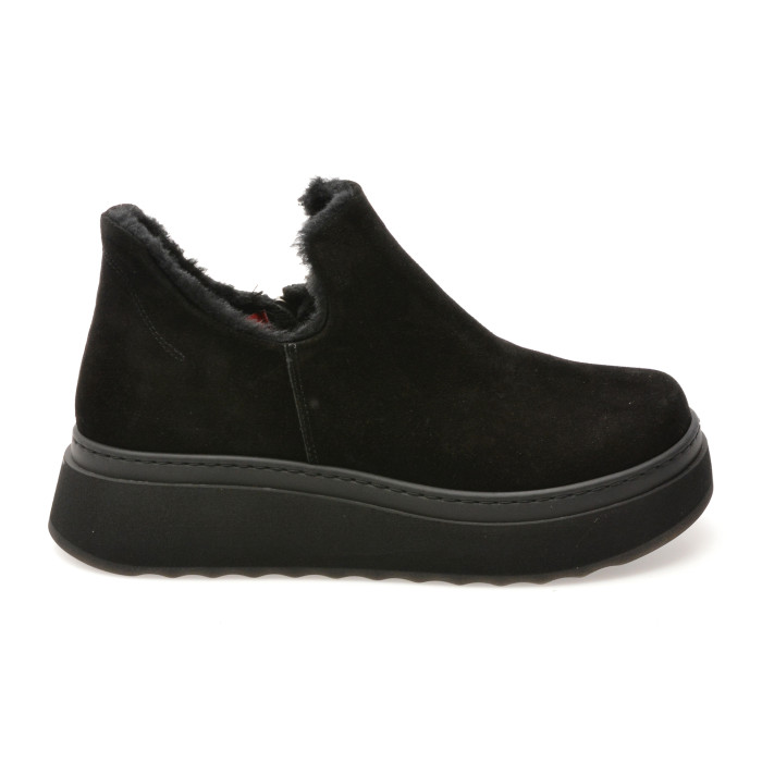 Ghete GRYXX negre, 91724, din piele intoarsa