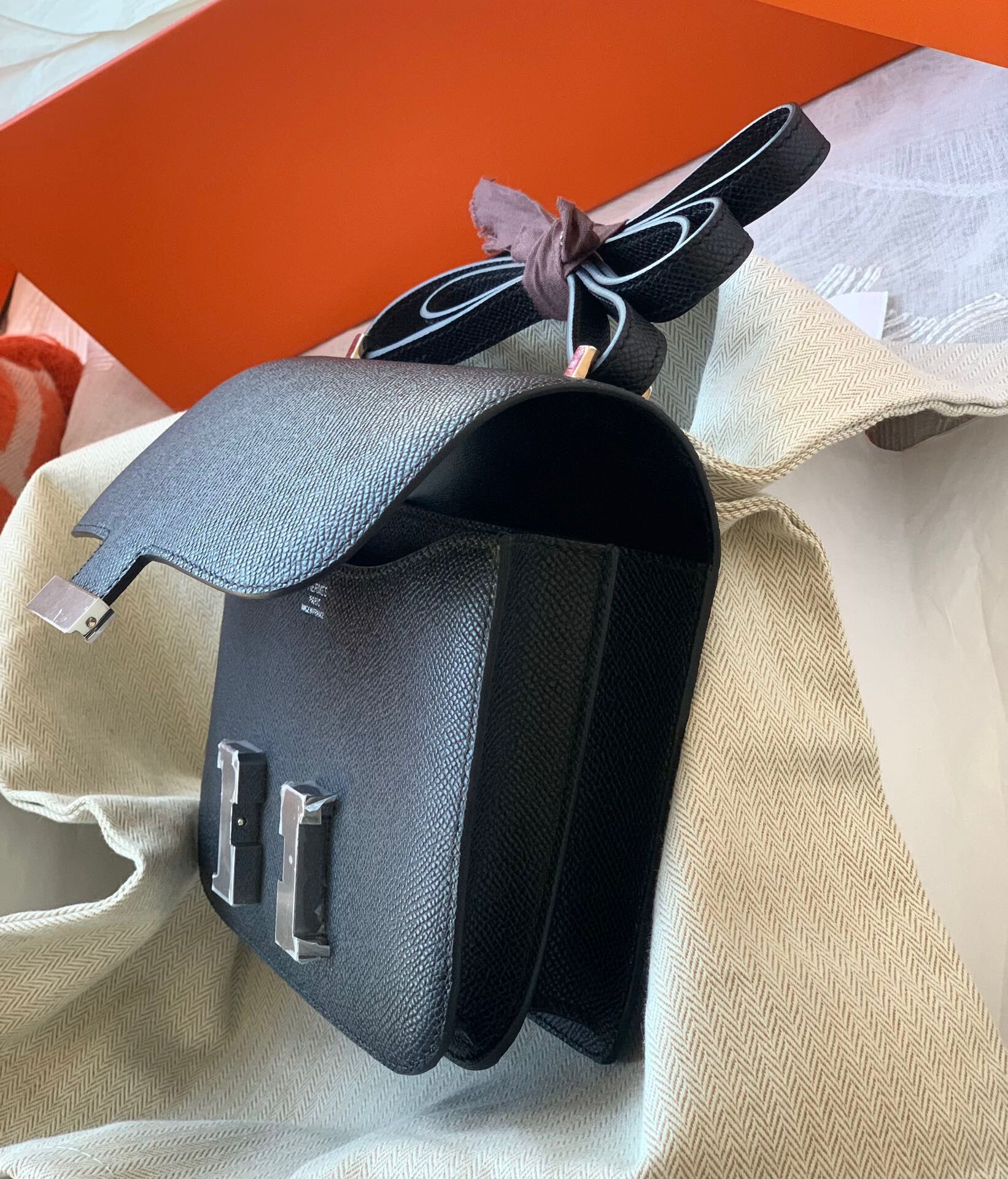 Hermes Constance Mini 19-24