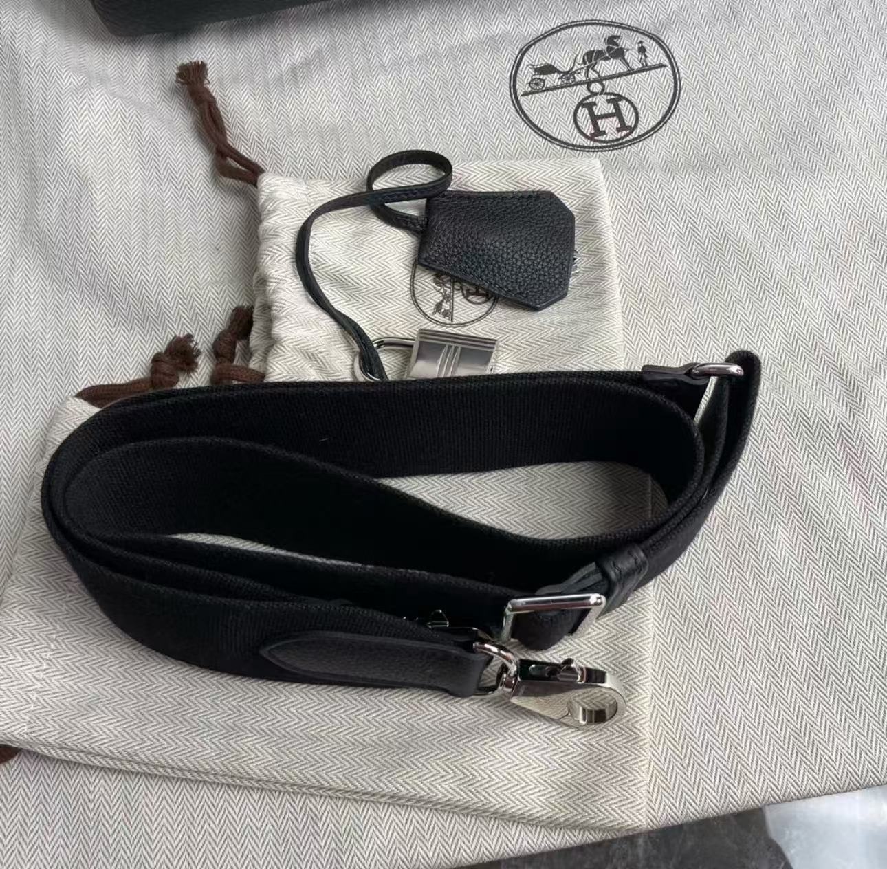 Hermès Kelly 42 Maxi customization by top masters