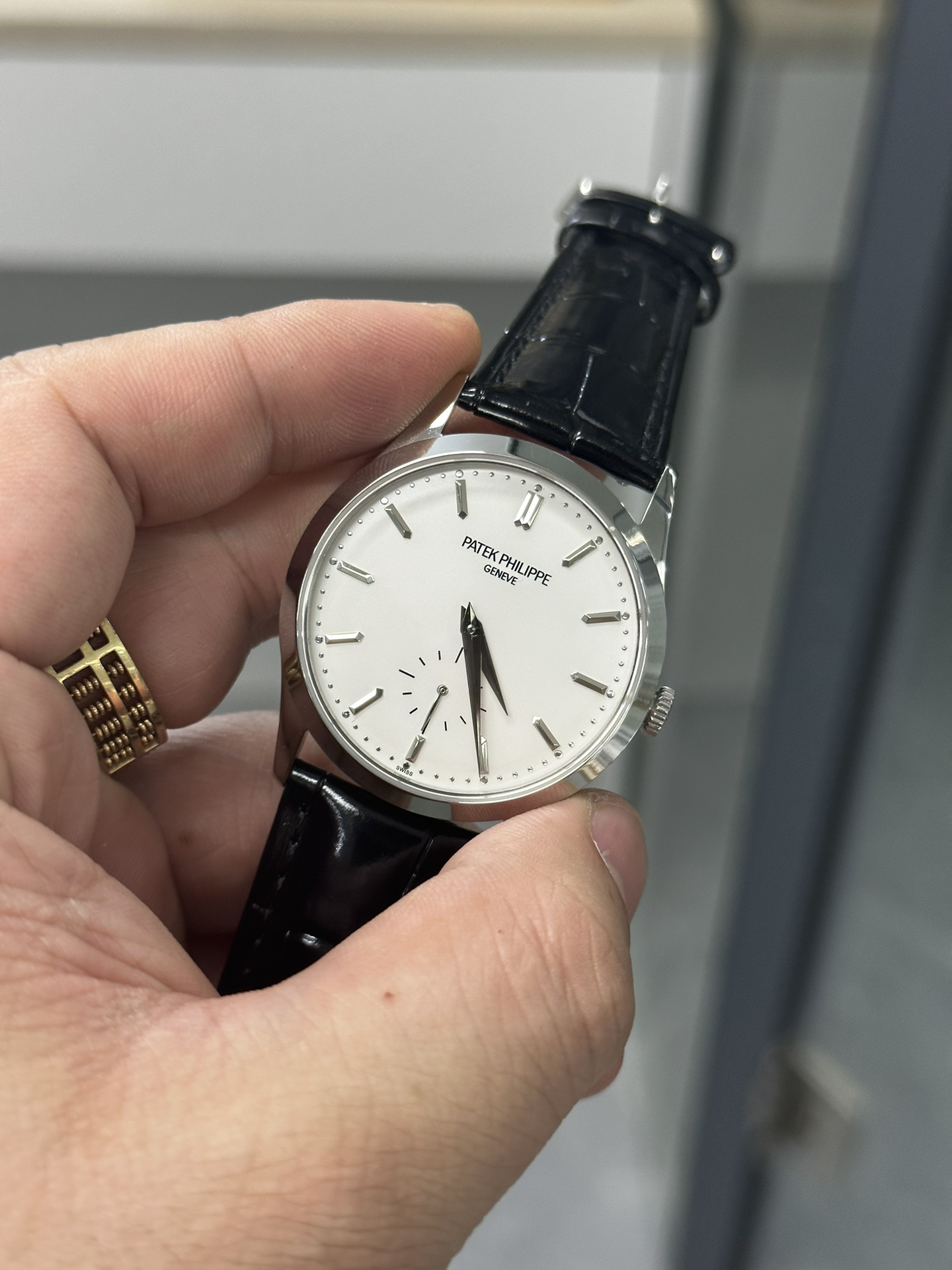 Patek Philippe Calatrava Silver Dial 18 kt White Gold 5196G 001