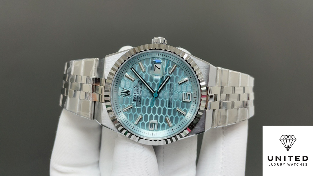 Rolex Land-Dweller 36 Oyster, 36 mm, platinum M127236-0001
