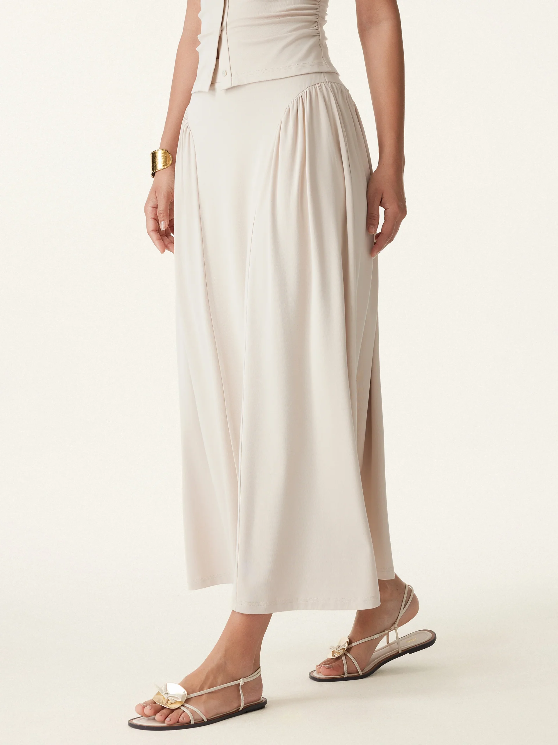 Curved Gathering Flared Midi Skirt with Pockets
