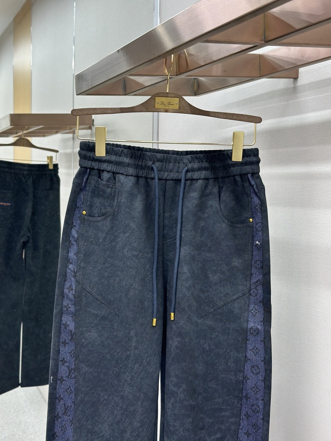 Product detail 4