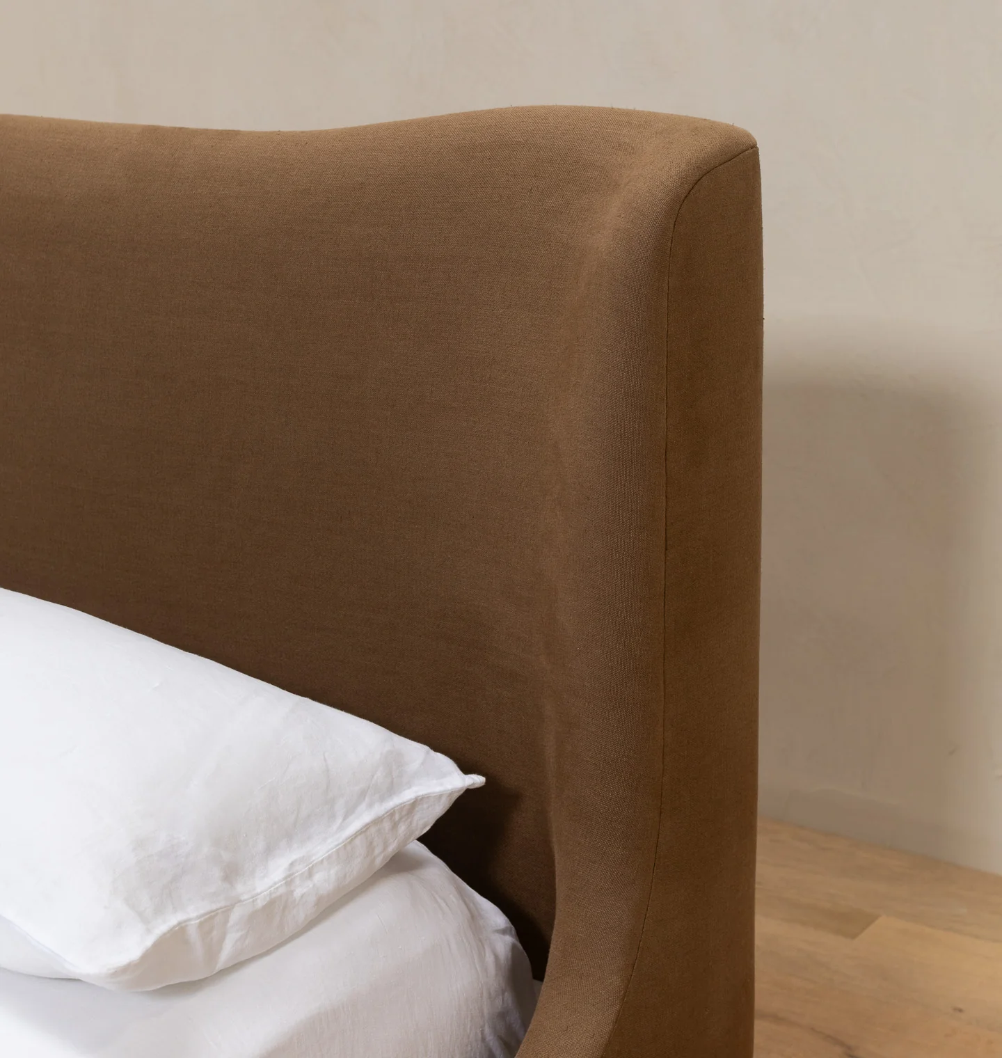 Justine Bed
