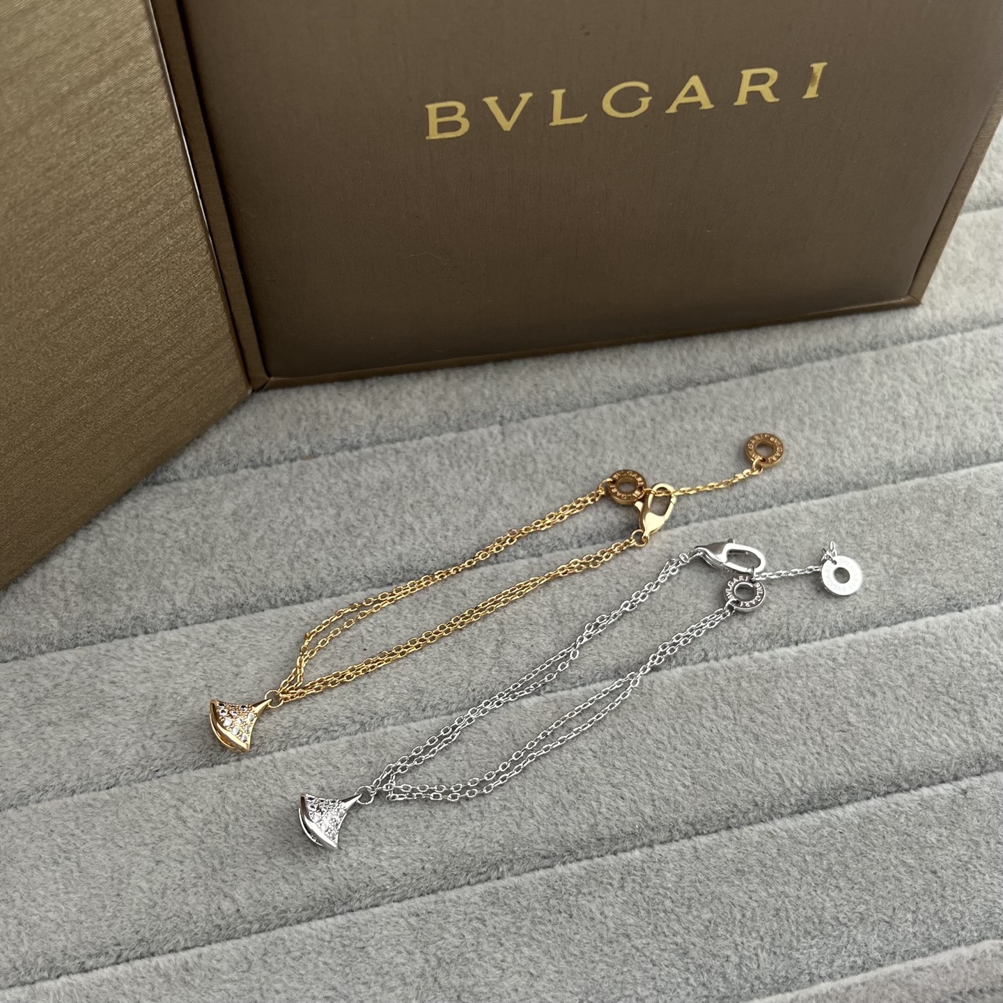 Single-fan full-diamond bracelet - Artisantouchss