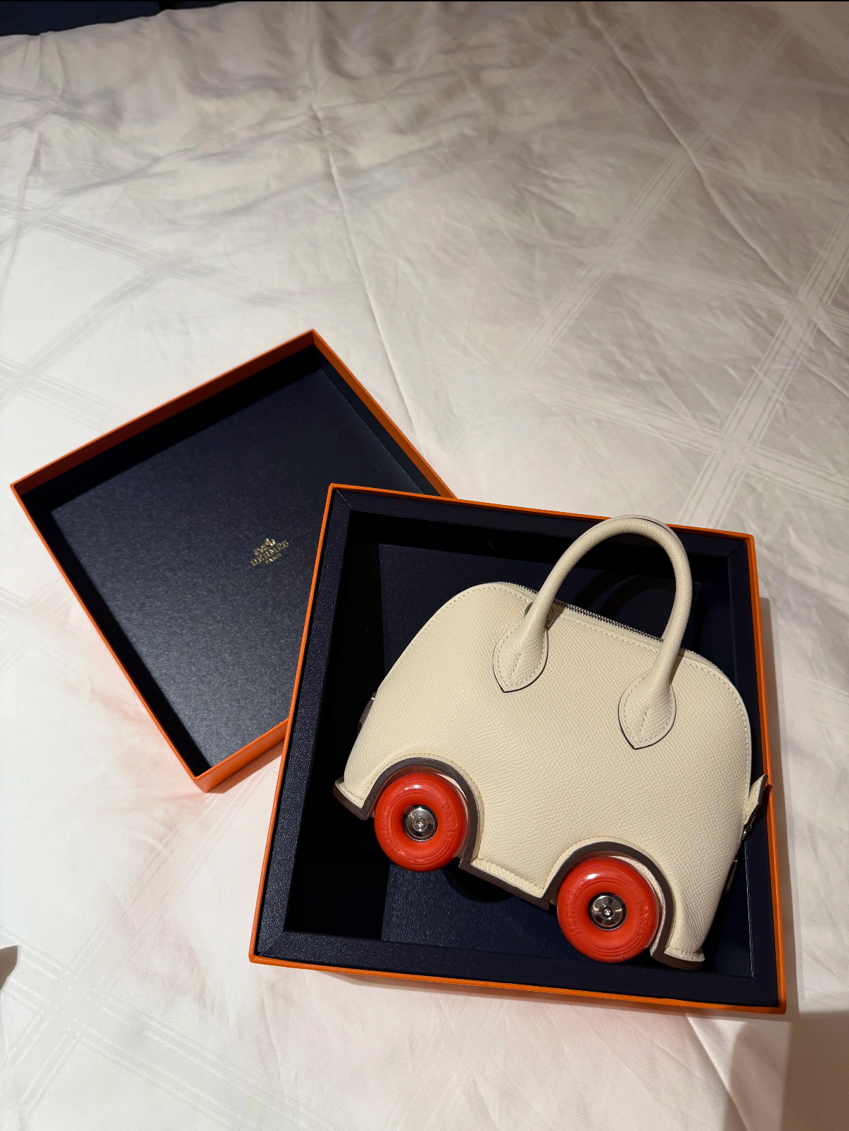 Hermes Bolide On the Wheels Bag