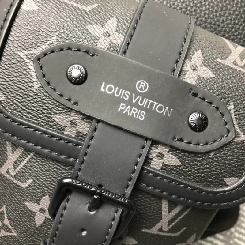 Louis Vuitton Saumur Slingbag M45912