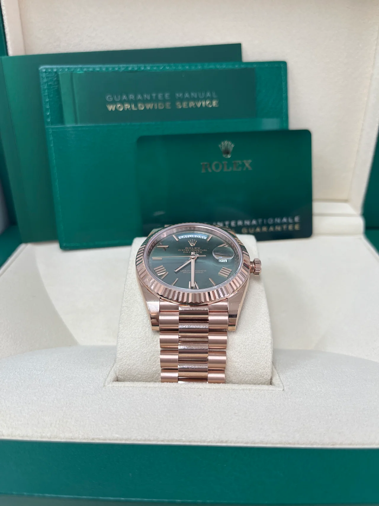 Rolex Day Date 40 18k Everose Gold Olive Green Dial m228235 0025 40mm
