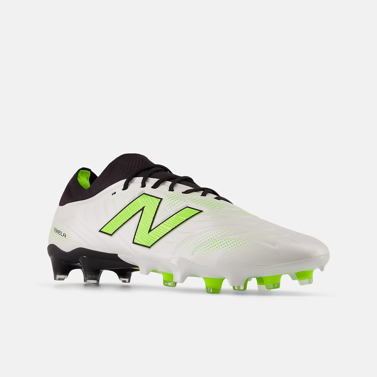 TEKELA PRO LOW LACED FG V5