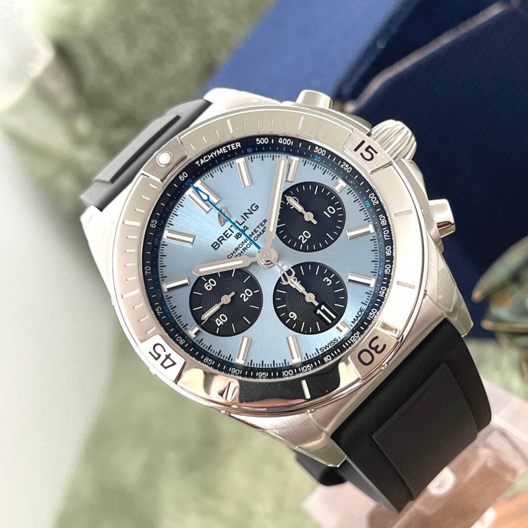 Chronomat B01 42