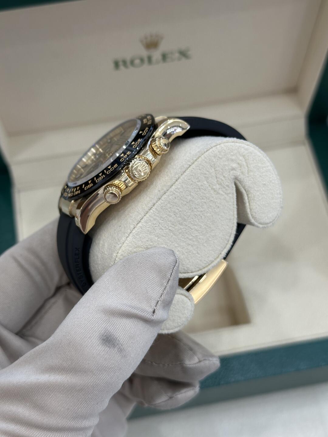 Rolex Cosmograph Daytona m116518ln Series Replica