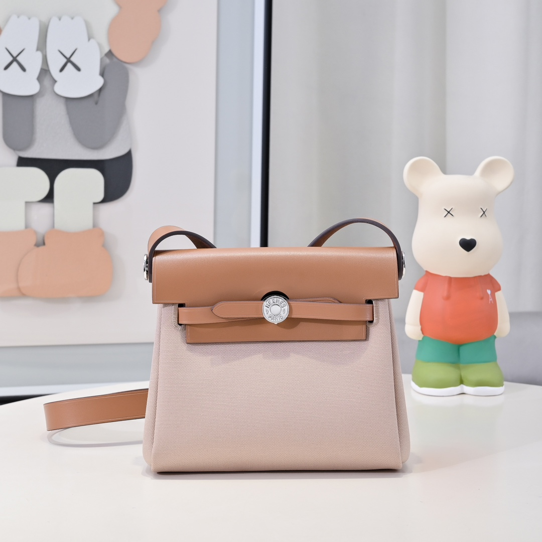 Hermes Herbag Mini 20