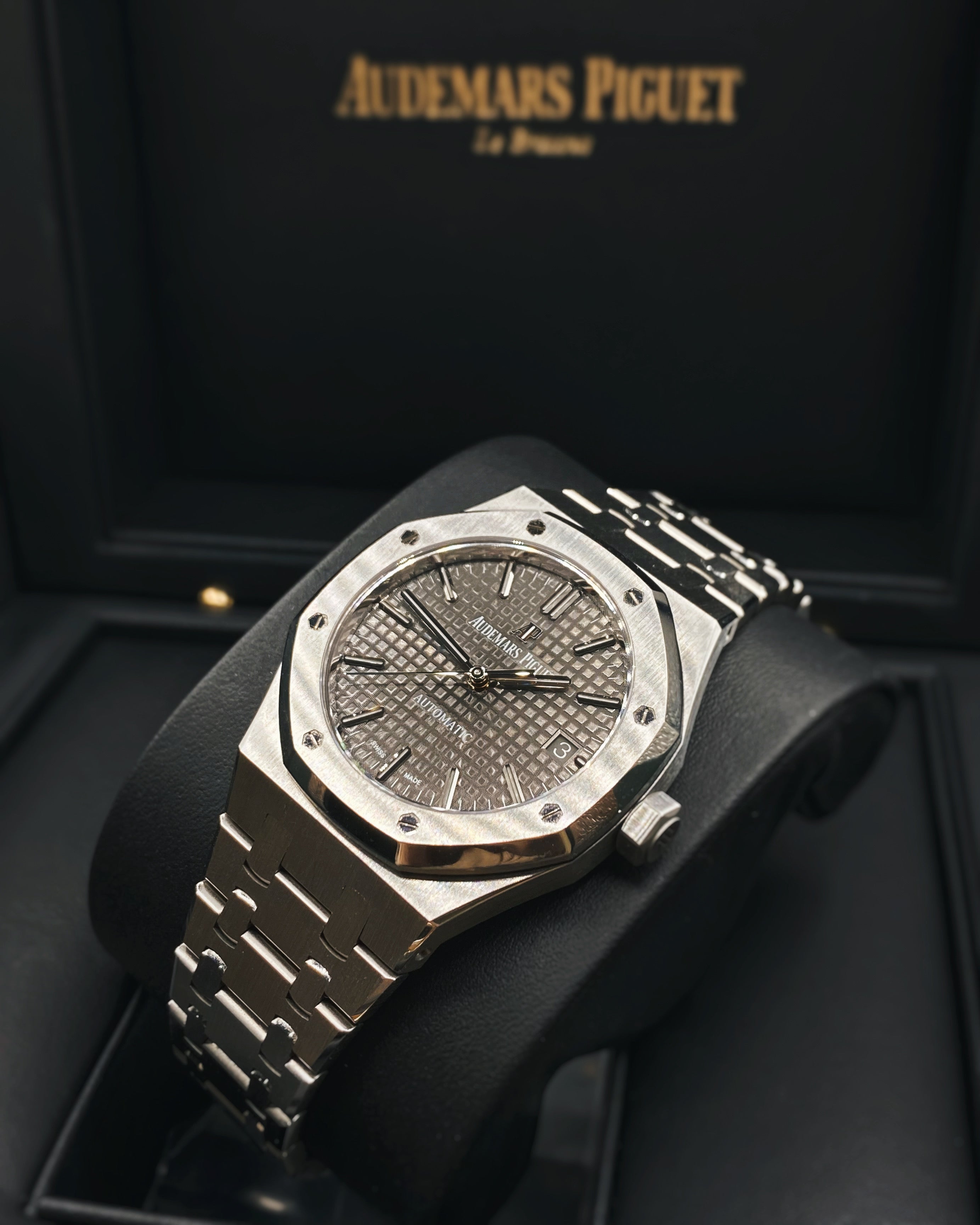 【Super Clone】Audemars Piguet Royal Oak Selfwinding, Grey dial, 37mm, Stainless steel, 15450ST.OO.1256ST.02