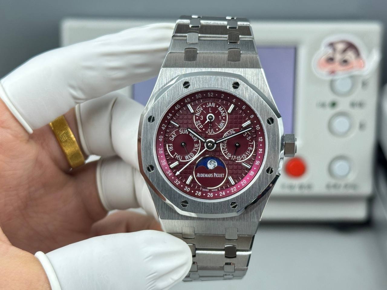 AP Royal Oak Diamond Set Steel Watch 41mm Pink Dial