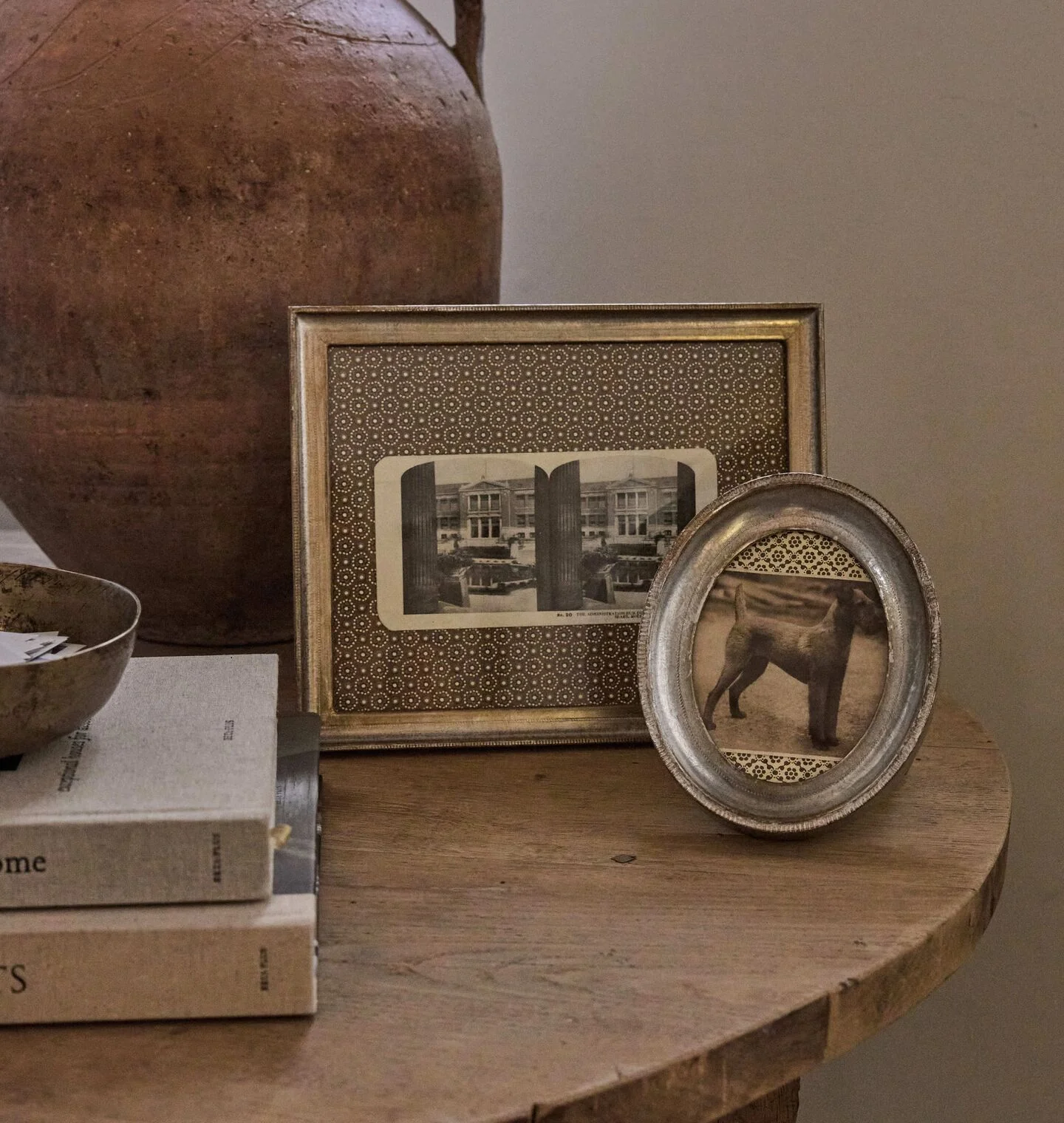 Ellisse Picture Frame