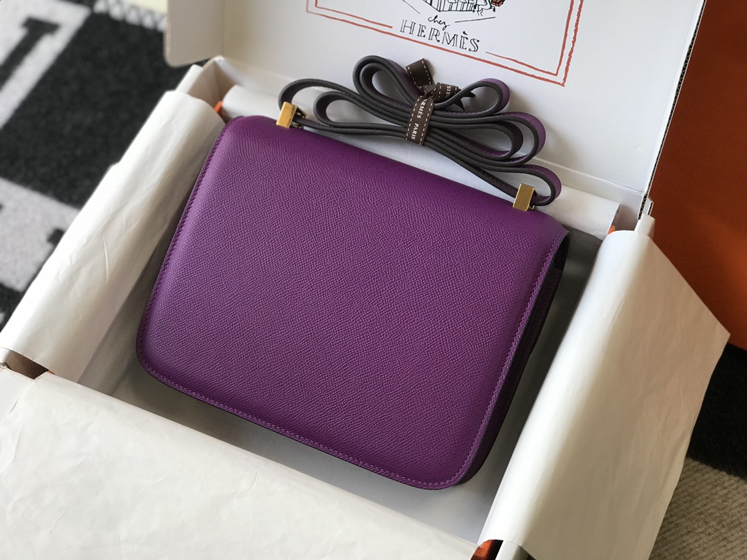 Hermes Constance Mini 19-24