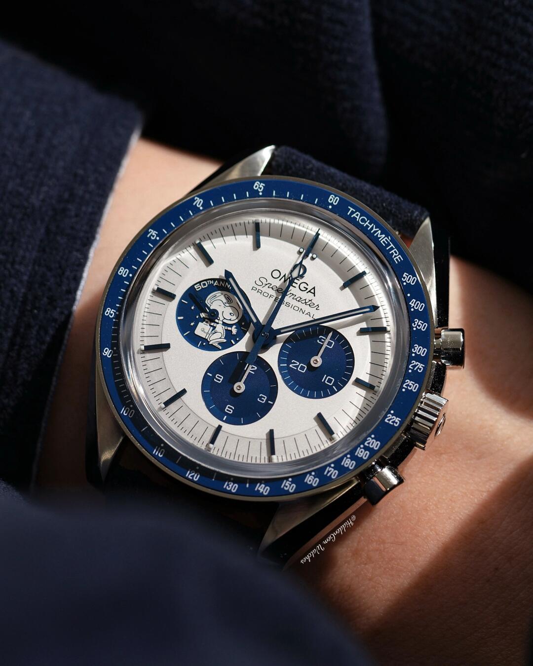 NEW OMEGA Speedmaster “Silver Snoopy Award” Mission Helios 13 50th Anniversary
