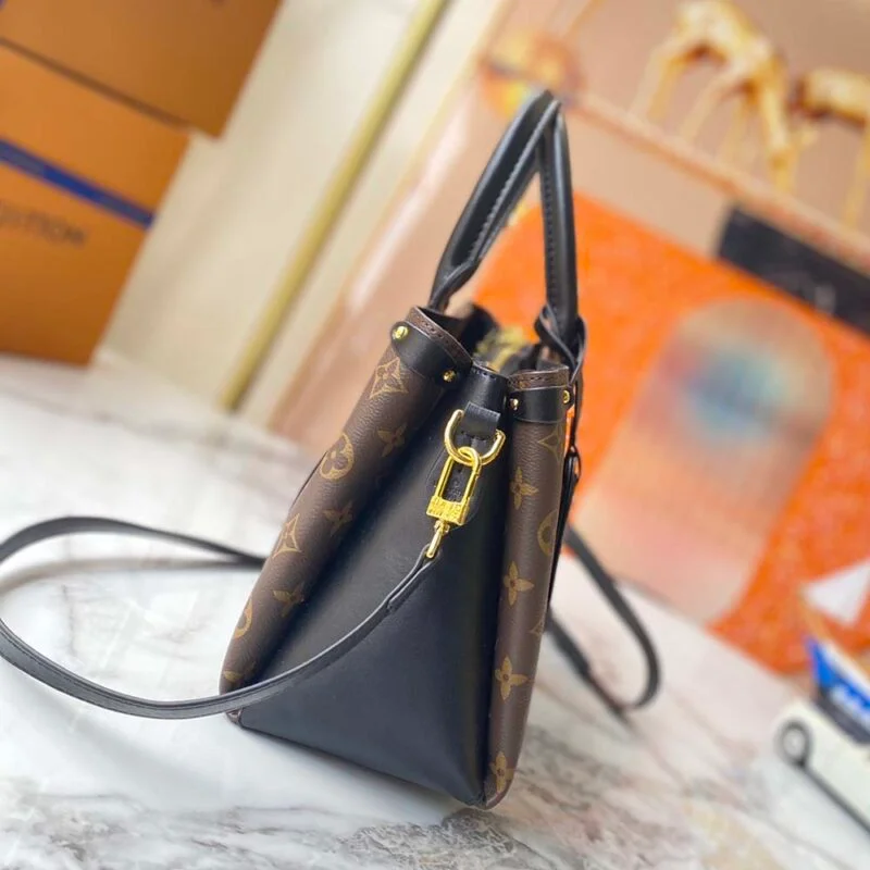 Louis Vuitton Monogram Canvas Soufflot Bb