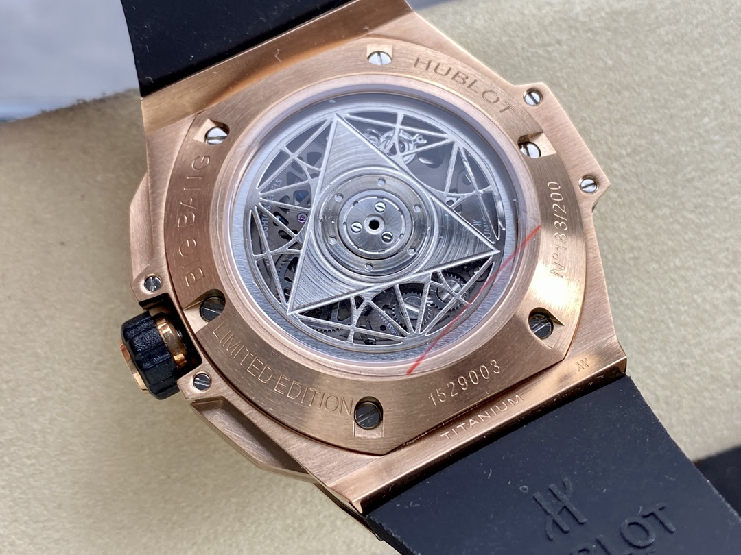 Hublot Big Bang 418.OX.2001.RX.1604.MXM20 45 mm Mens