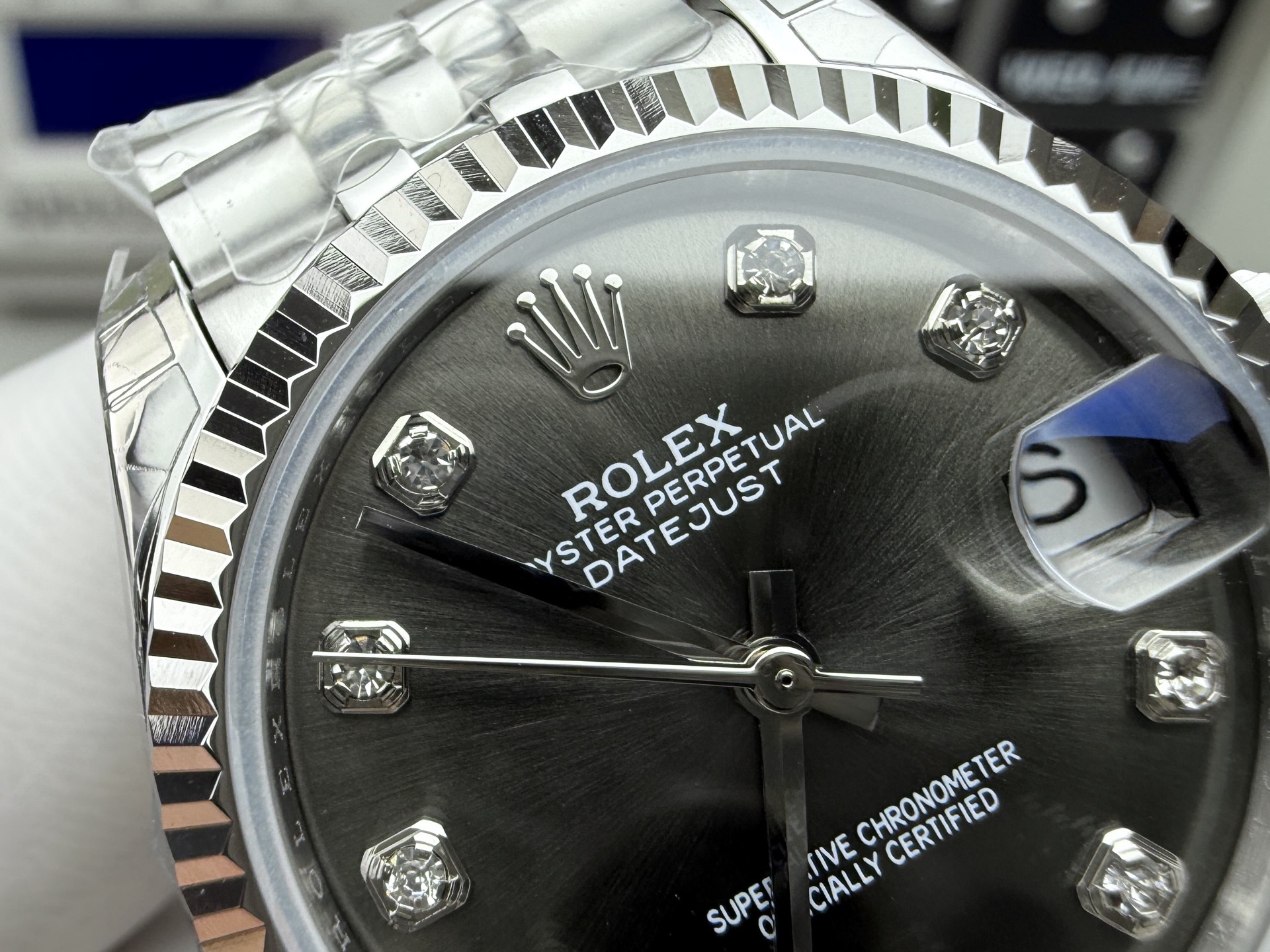 Rolex Datejust 31mm – Grey Diamond Dial