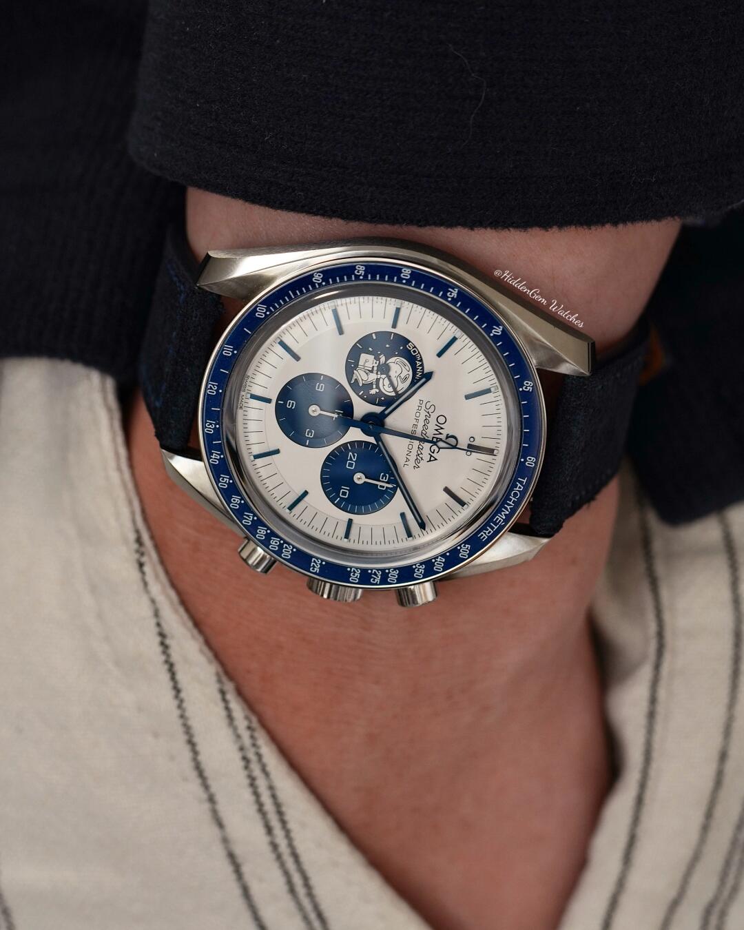NEW OMEGA Speedmaster “Silver Snoopy Award” Mission Helios 13 50th Anniversary