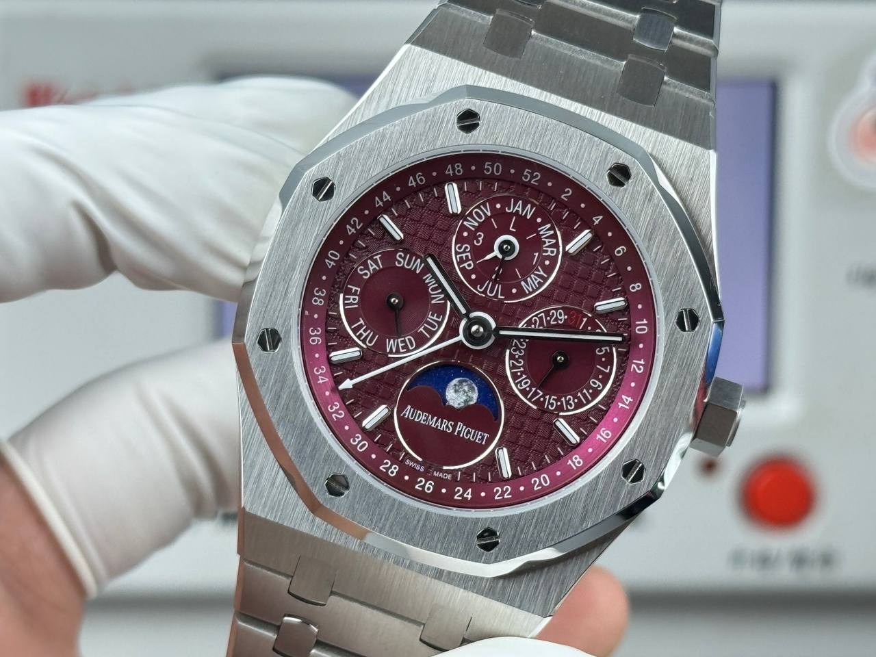 AP Royal Oak Diamond Set Steel Watch 41mm Pink Dial
