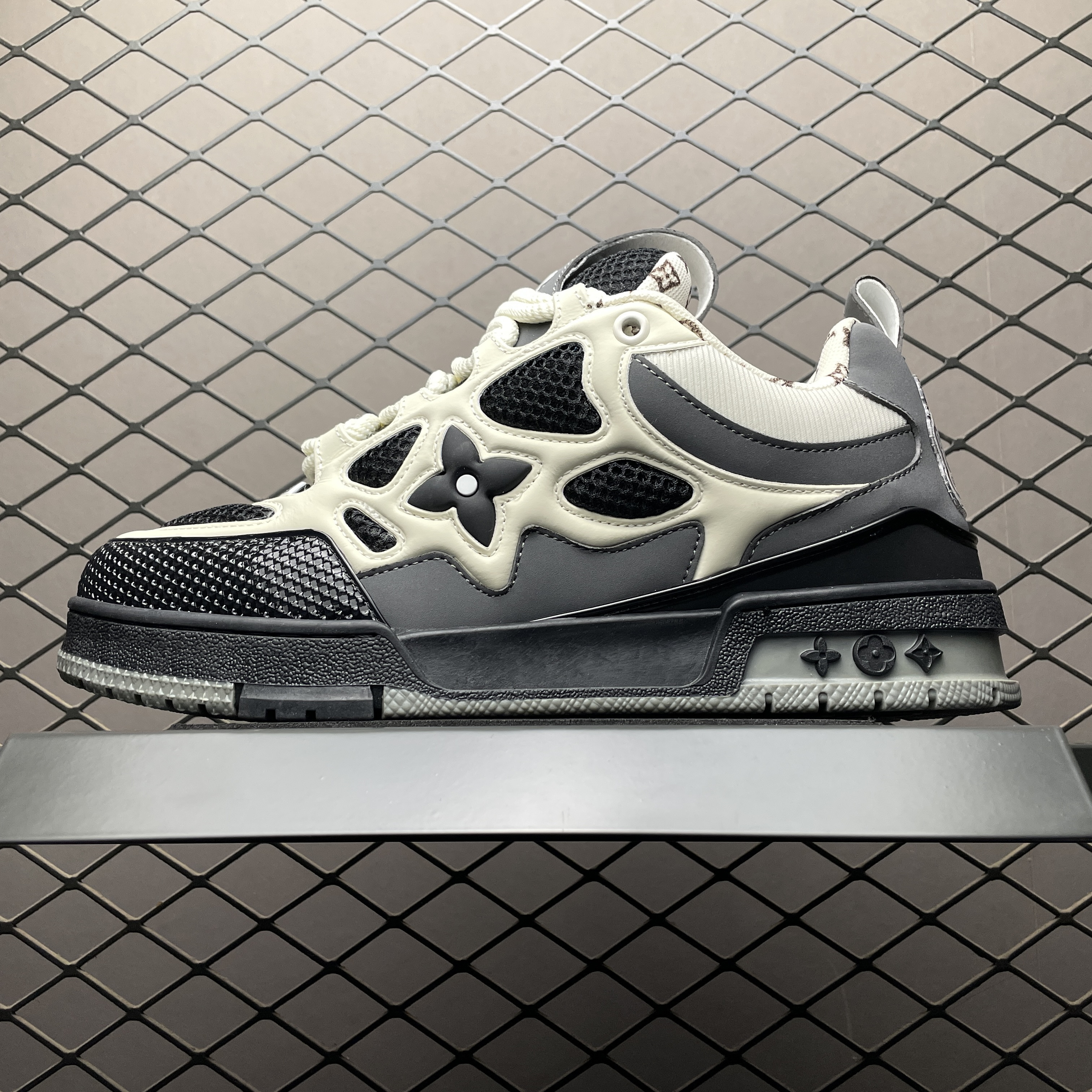 L X V Skate Sneaker