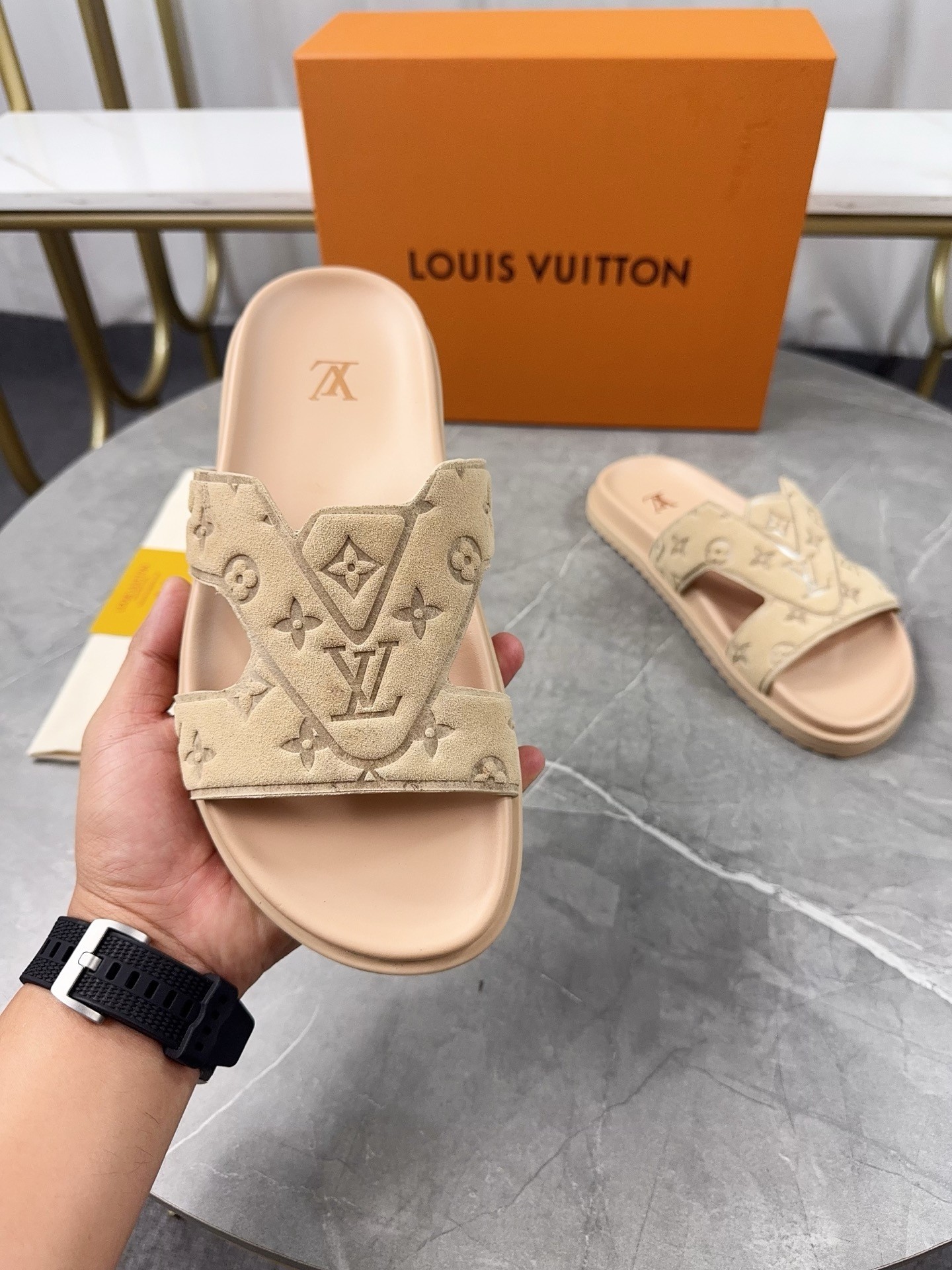 L X V SLIPPERS(Multiple colors) detail 18