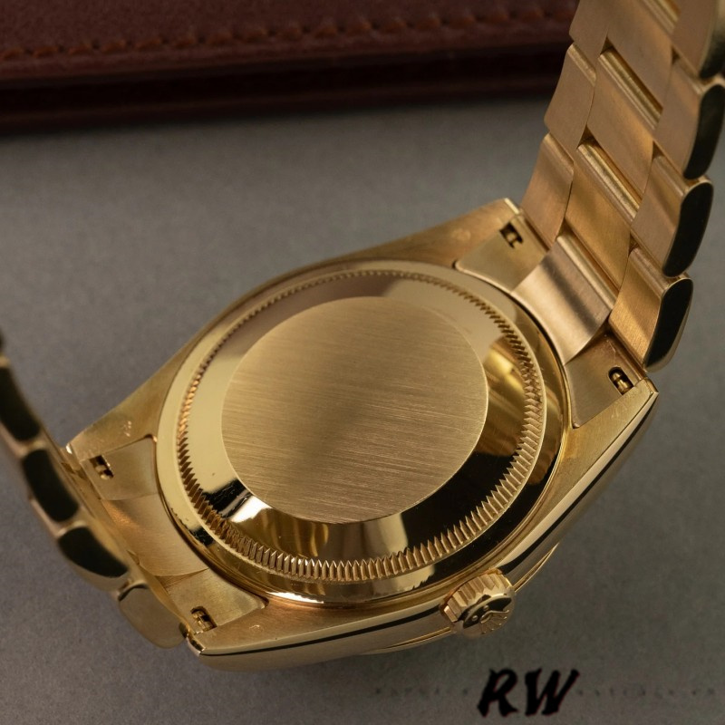 Rolex Day-Date 118208 Yellow Gold Arabic Numeral Wave Champagne Dial 36mm Unisex Replica Watch