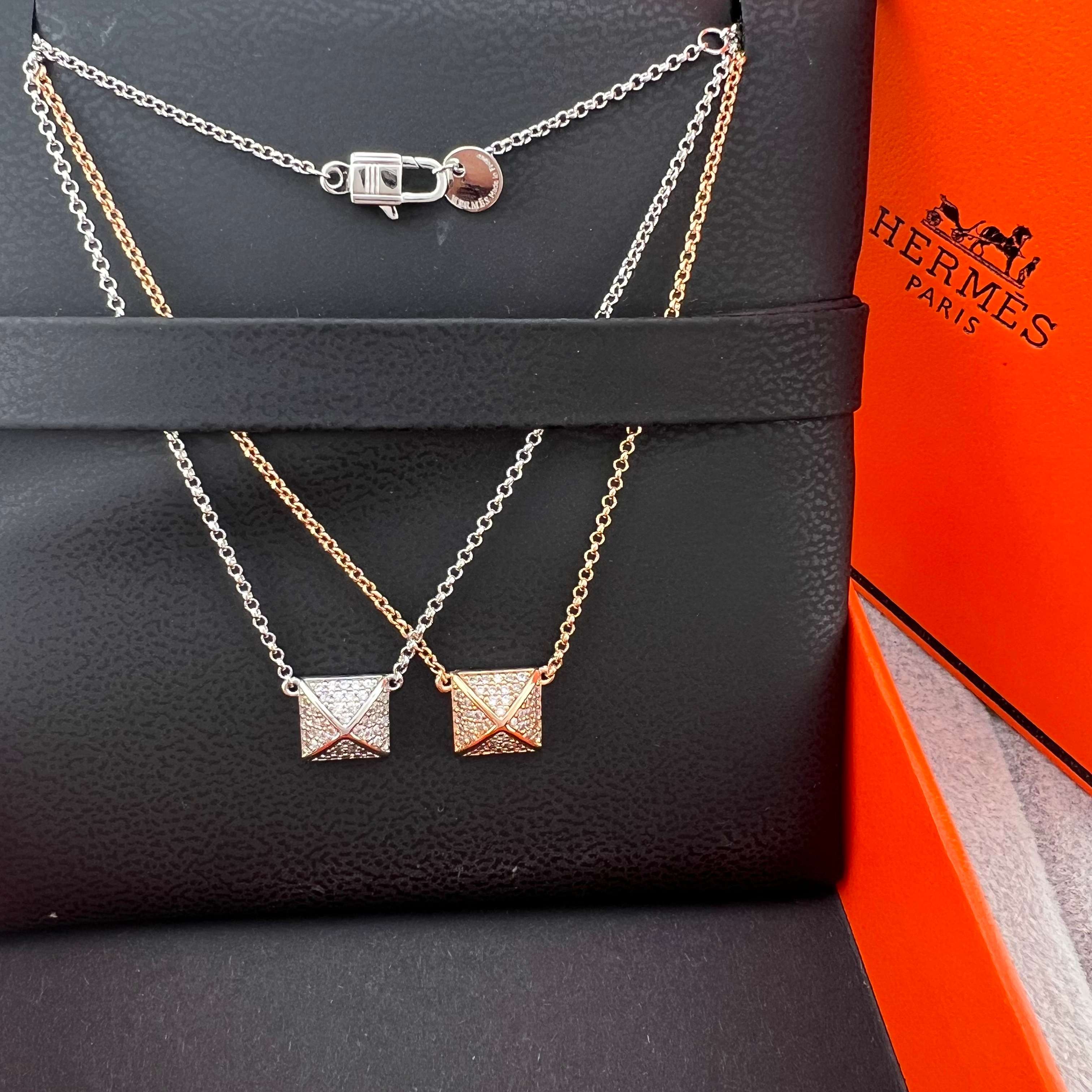 Rivet-shaped diamond necklace - Artisantouchss