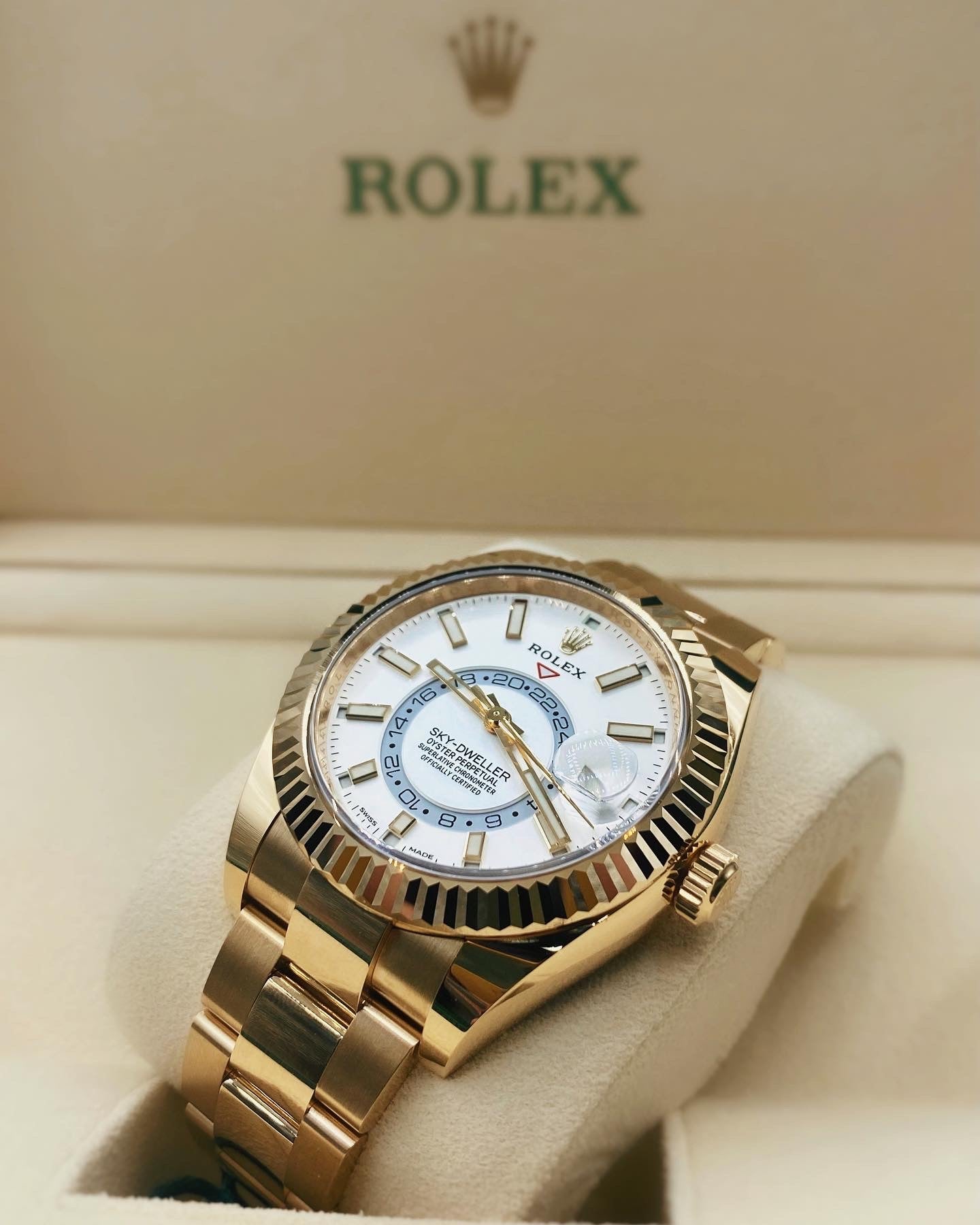Rolex Sky-Dweller, 326938-0005