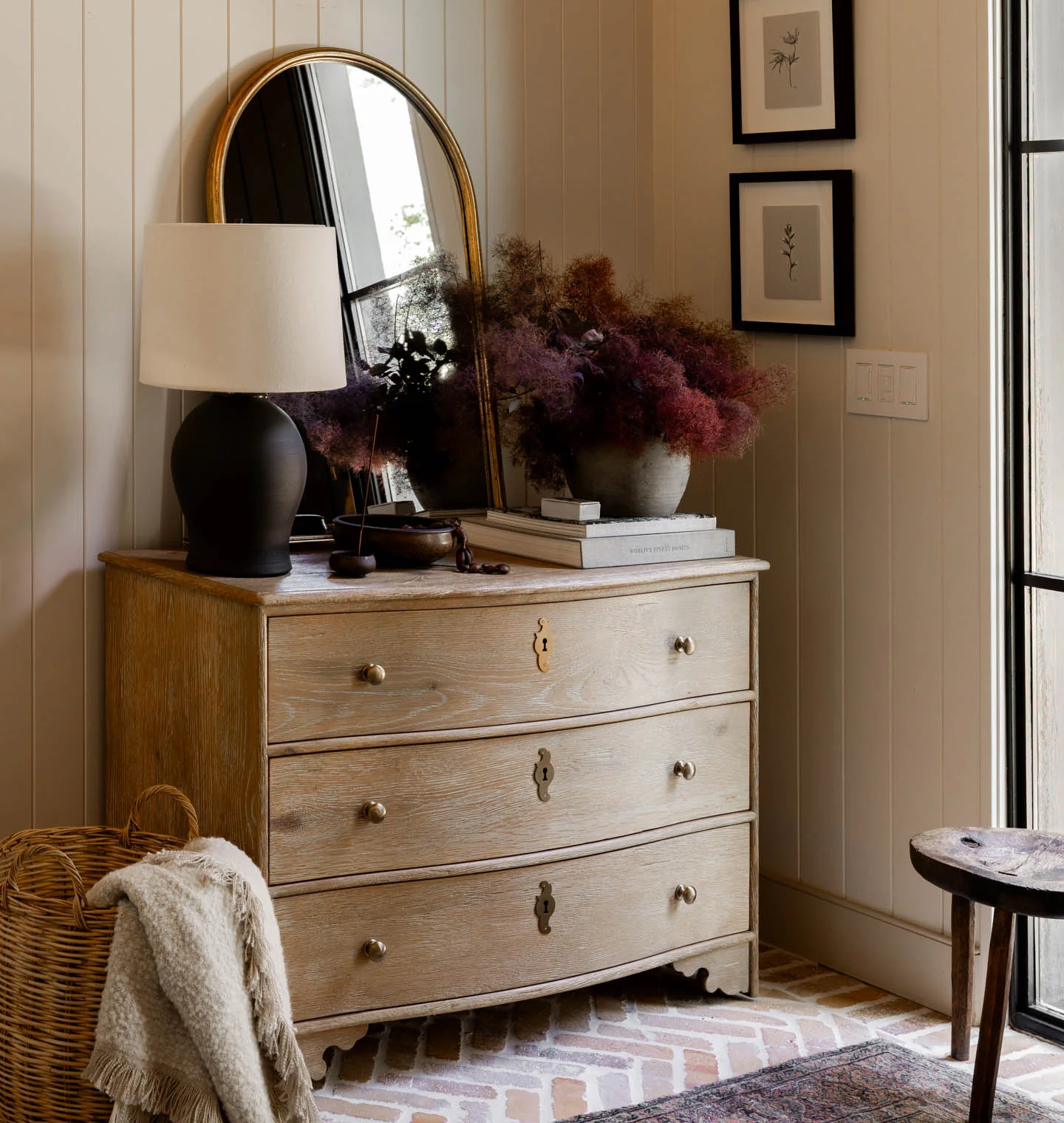 Richmond Dresser