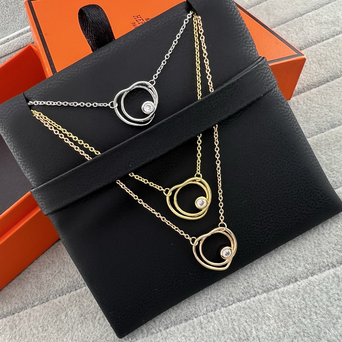 Double-loop single diamond heart-shaped clasp necklace - Artisantouchss