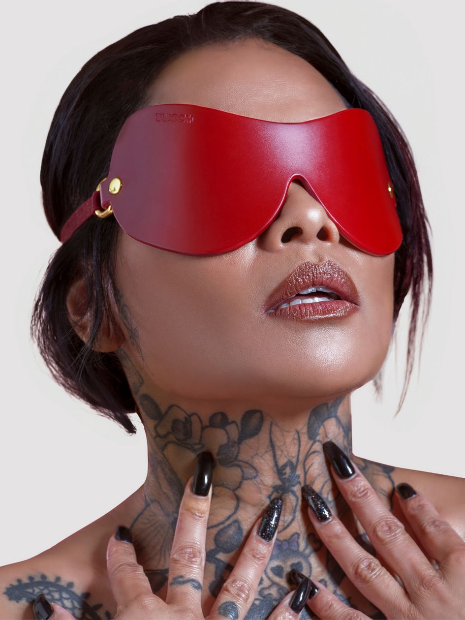 Taboom Bondage In Luxury Avantgarde Blindfold
