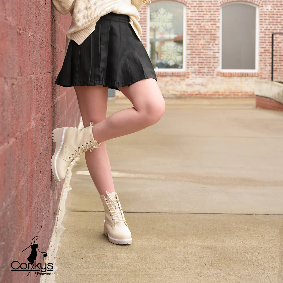 Ghosted Lace-Up Boots 鈥?Cream