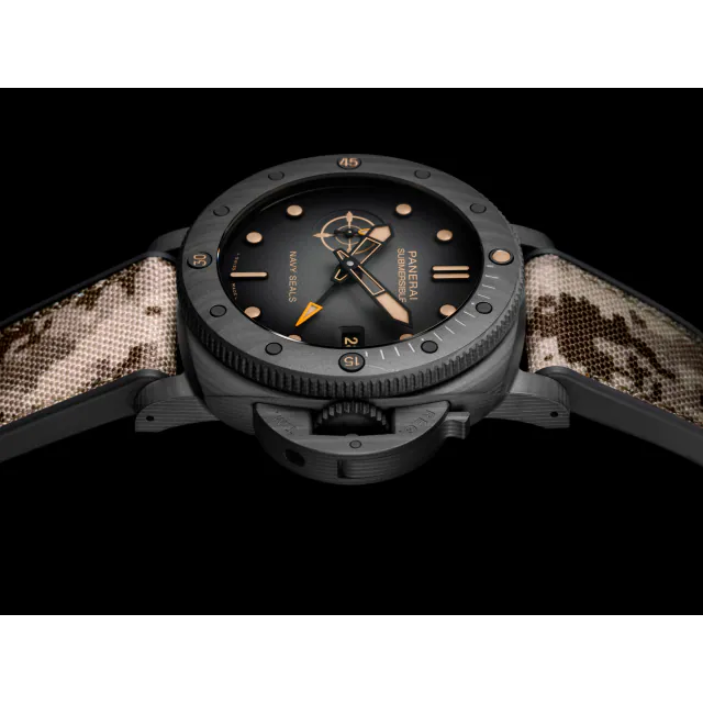 Submersible QuarantaQuattro GMT Navy SEALs Carbotech PAM01513