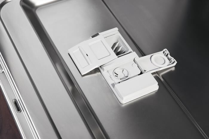 HOTPOINT ARISTON - Lavastoviglie HIC 3C34 Classe D 14 coperti