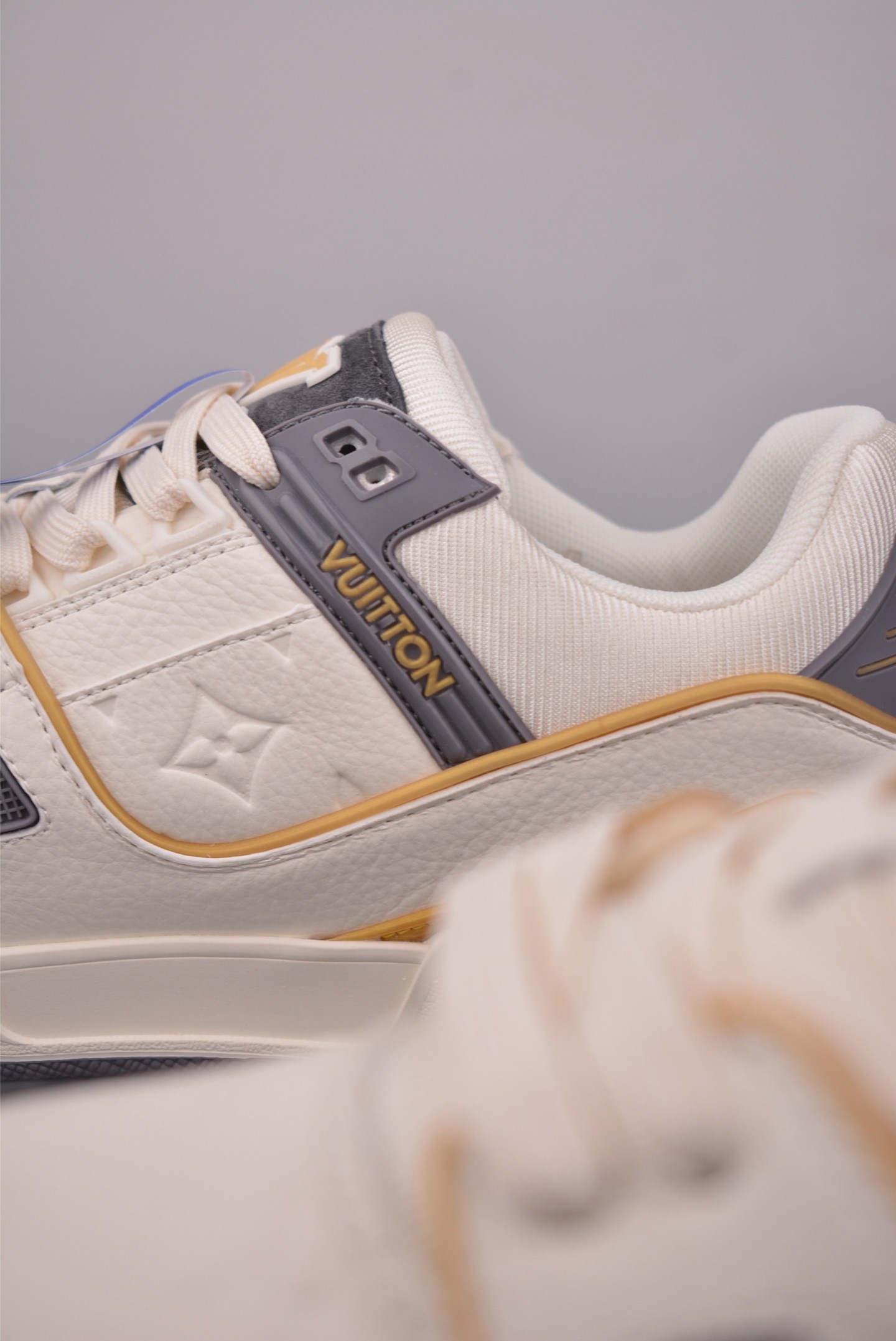 L X V Trainer SNEAKERS detail 8