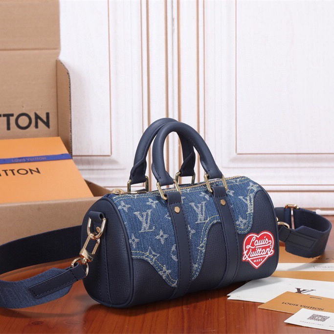 Louis Vuitton Mens Shoulder Bags 21*12*9cm