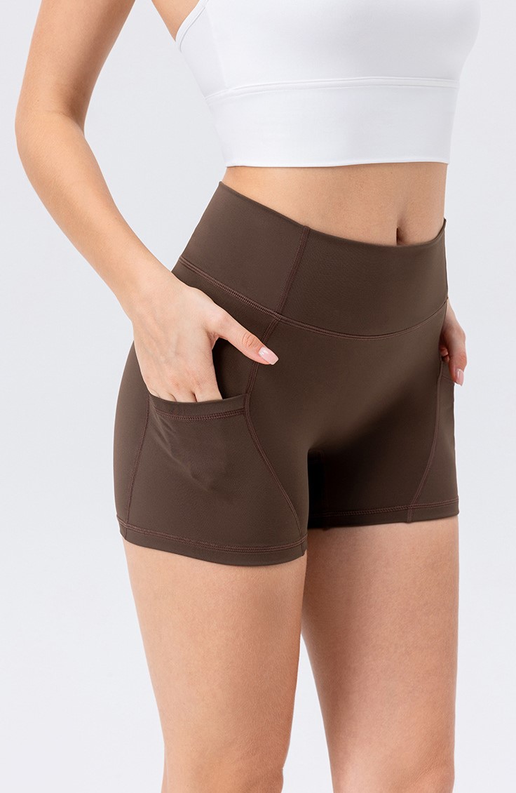 European and American women's yoga shorts, peach-shaped buttocks, tight running leggings, nude-feel high-waisted fitness shorts