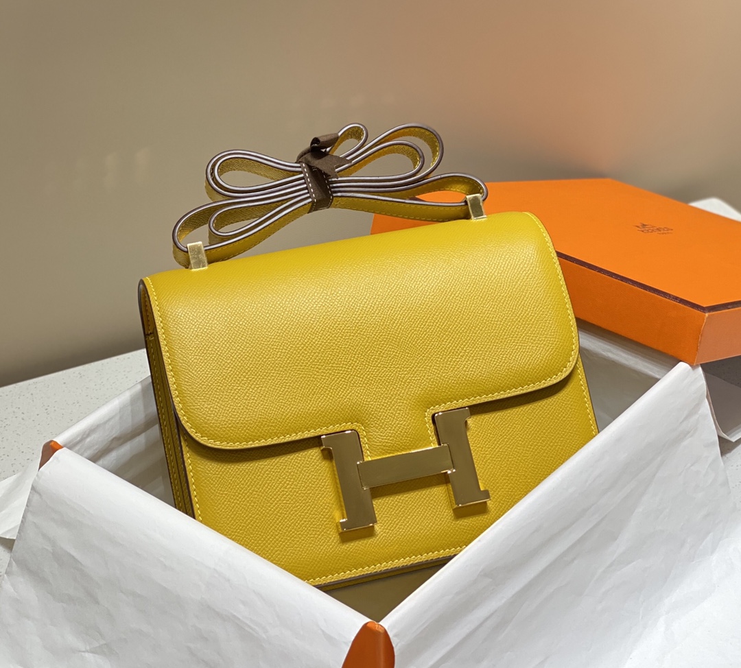 Hermes Constance Mini 19-24