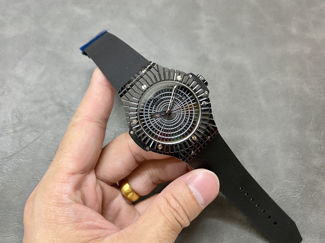 Hublot Big Bang 346.CX.1800.BR 41MM Mens