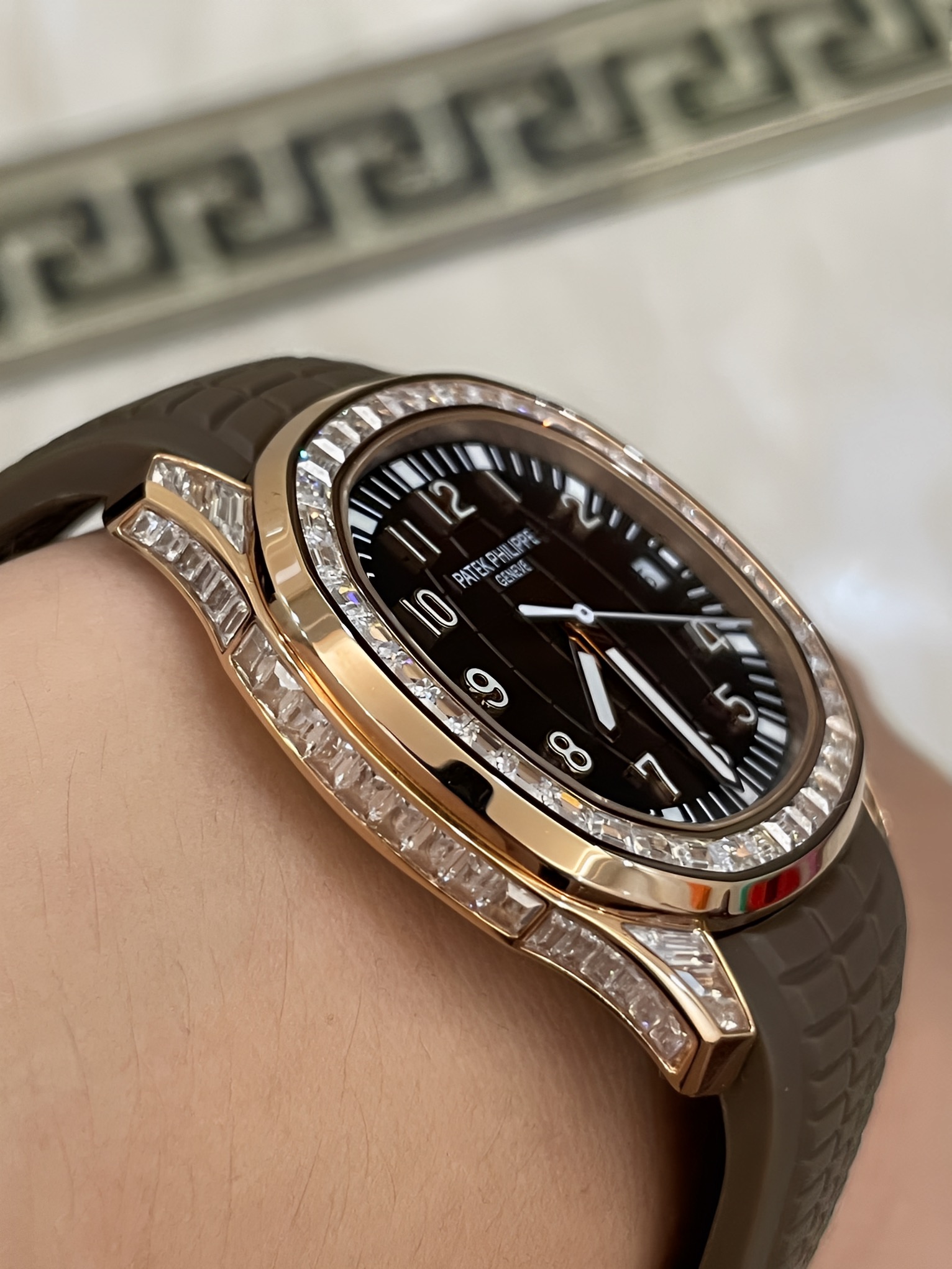 Patek Philippe Aquanaut 5167 300G 010 Black & Green & Brown 40mm
