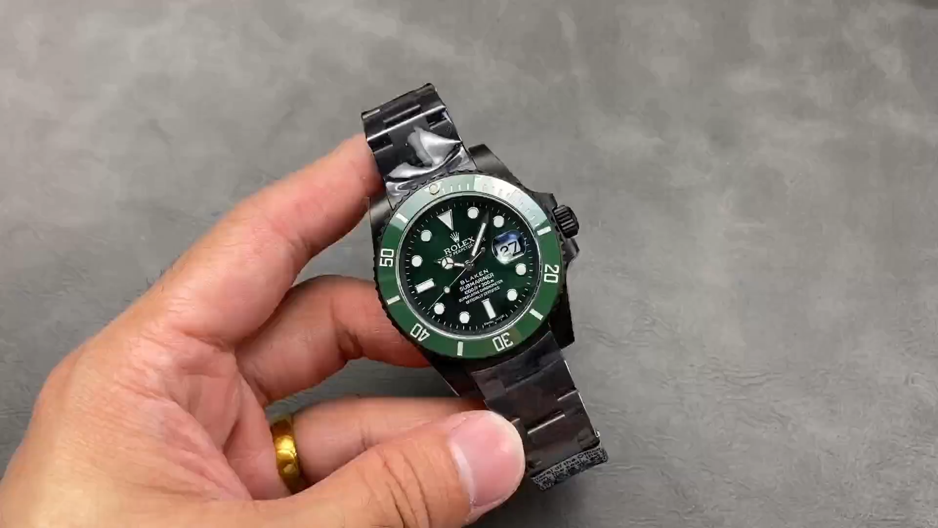 Rolex Submariner 'Hulk' 116610LV