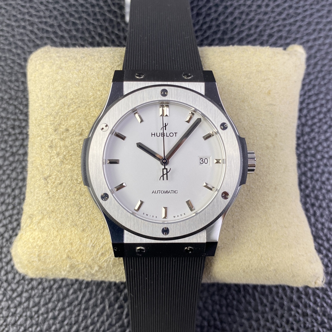 Hublot Classic Fusion 511.co.1181.rx 45mm Mens