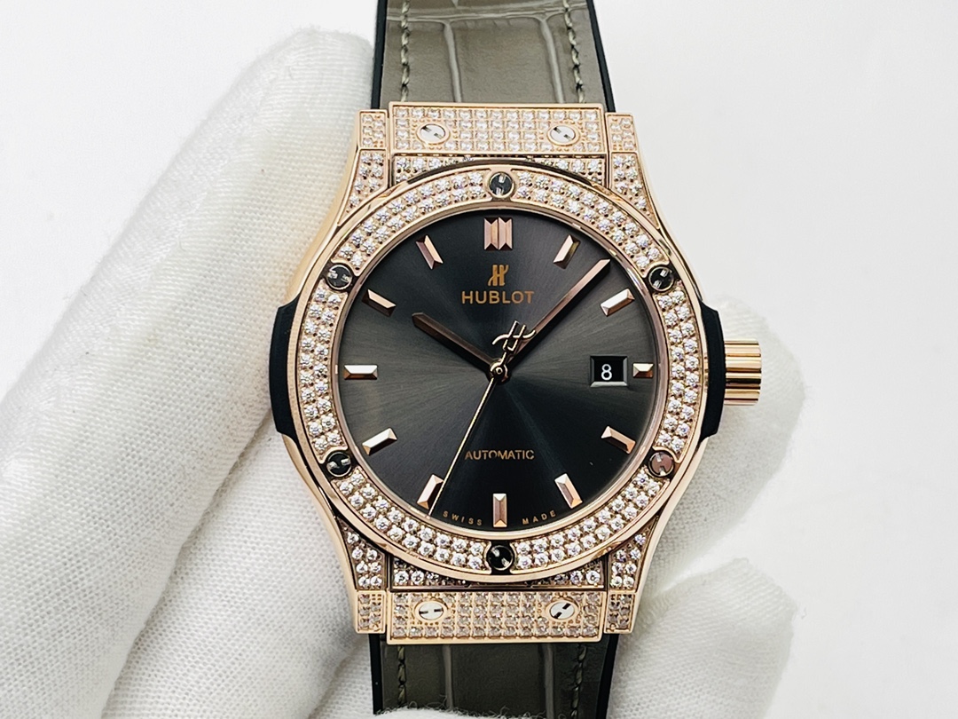 Hublot Classic Fusion 542.OX.1181.LR.1704 42mm